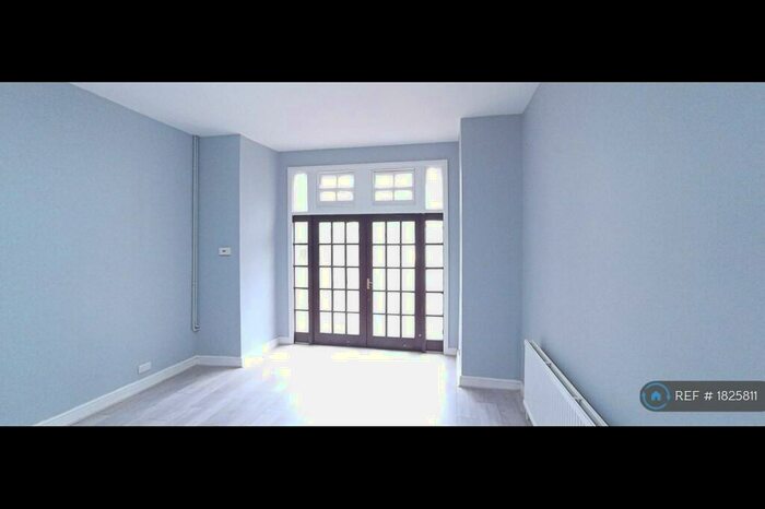 6 Bedroom Terraced House To Rent In Durley Road, London, N16