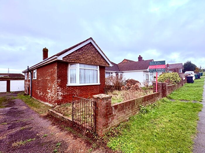 2 Bedroom Semi Detached Bungalow For Sale In Wilson Avenue, Brighton, BN2