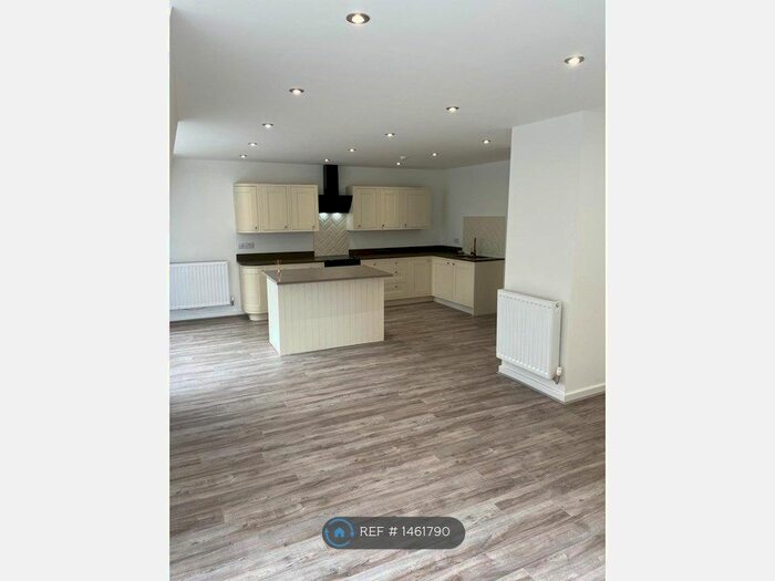 2 Bedroom Flat To Rent In Irwell Chambers, Liverpool, L3