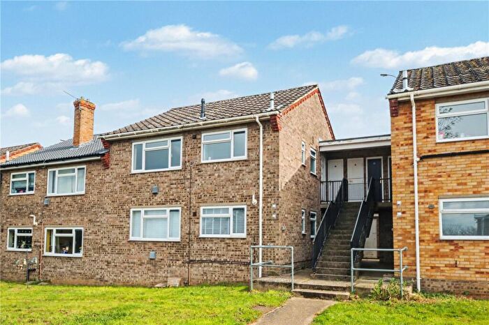 2 Bedroom Apartment For Sale In Bancroft Close, Stoke Holy Cross, Norwich, Norfolk, NR14