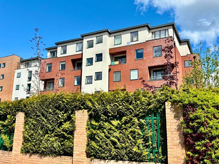 2 Bedroom Flat For Sale In Sullivan Road, Camberley, GU15