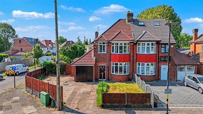 3 Bedroom Semi-Detached House To Rent In , Brook Lane, Billesley, Birmingham, B13