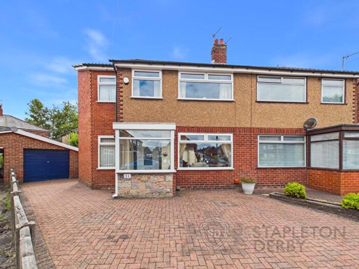 4 Bedroom Semi-Detached House For Sale In Sinclair Close, Prescot, L35