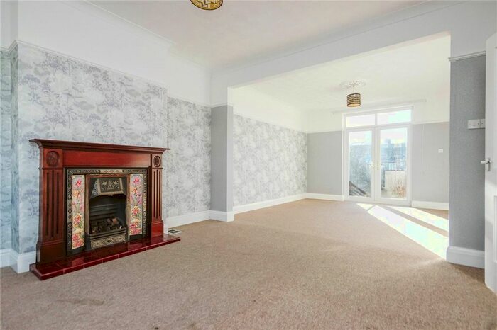 3 Bedroom Semi-Detached House To Rent In Fishponds, Bristol, BS16