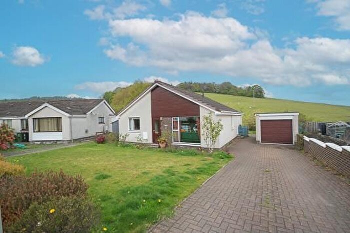 3 Bedroom Bungalow To Rent In Boyd Avenue, Crieff, PH7