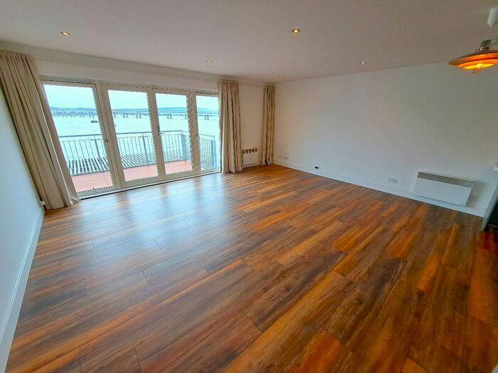 2 Bedroom Flat To Rent In Marine Parade Walk, Dundee, DD1