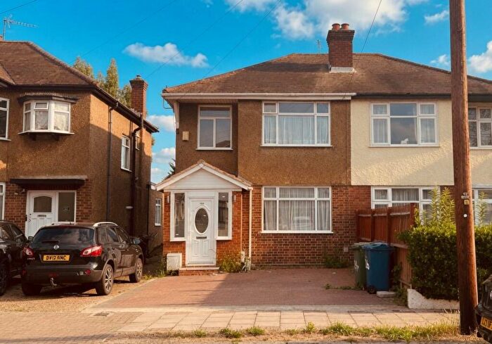 3 Bedroom Semi Detached House For Sale In Uppingham Avenue, Stanmore, Middlesex, HA7