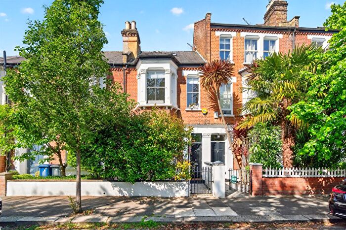 3 Bedroom Terraced House For Sale In Beaumont Road, London, W4