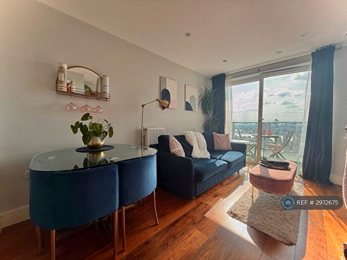 1 Bedroom Flat To Rent In Duckman Tower, London, E14