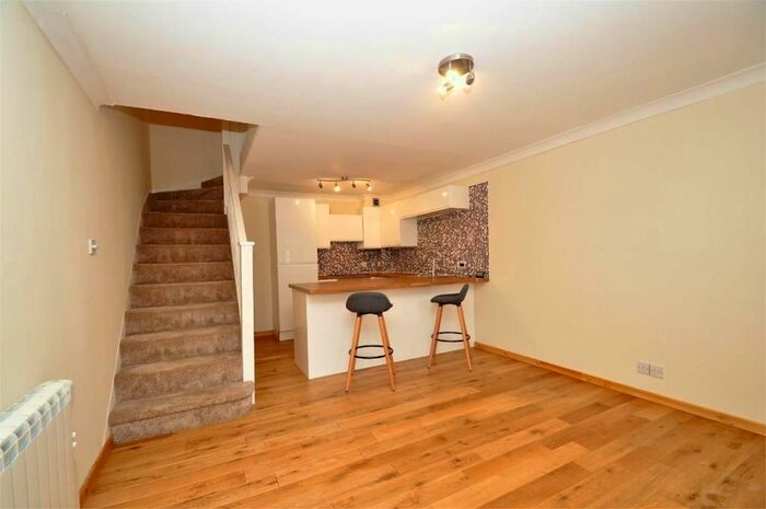 1 Bedroom Terraced House To Rent In Wellington Drive, Welwyn Garden City, AL7