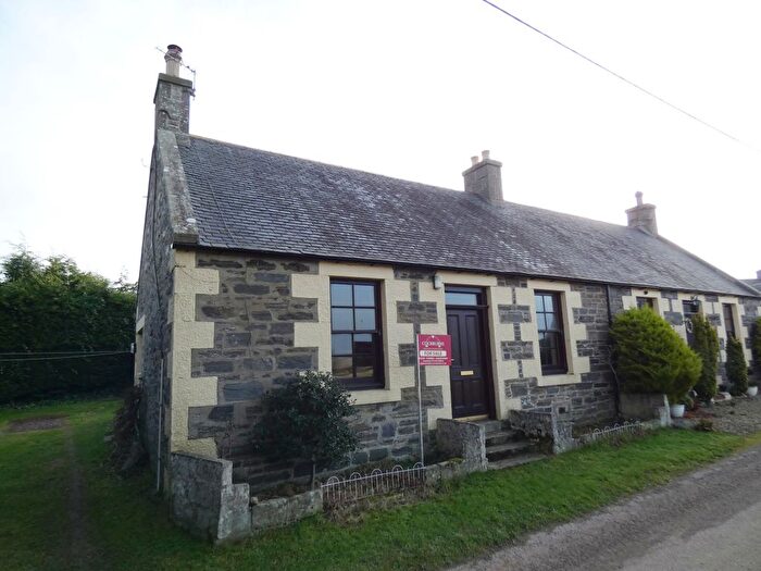 2 Bedroom Semi-Detached Bungalow For Sale In Cuttlebrae Cottages, Clochan, AB56