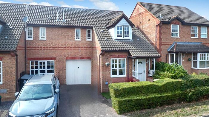 3 Bedroom Semi-Detached House For Sale In Ravenscar Court, Emerson Valley, Milton Keynes, MK4