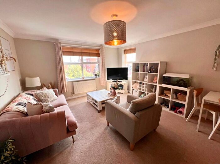 1 Bedroom Flat For Sale In Bandy Fields Place, Salford, M7