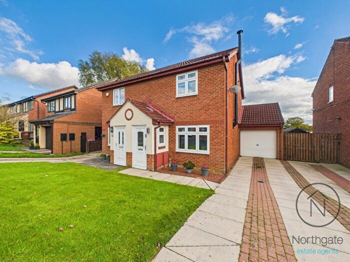 2 Bedroom Semi Detached House For Sale In Lockyer Close, Newton Aycliffe, DL5
