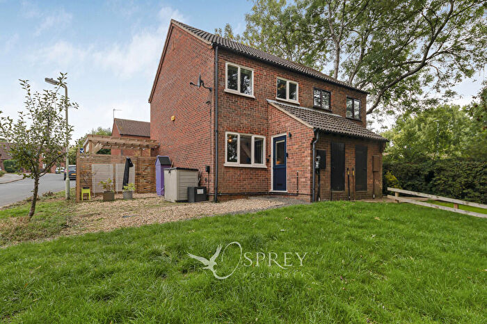 2 Bedroom Semi-Detached House For Sale In Ladywell, Oakham, LE15