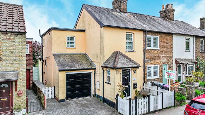 3 Bedroom End Terrace House For Sale In Cambridge Road, Sawbridgeworth, CM21