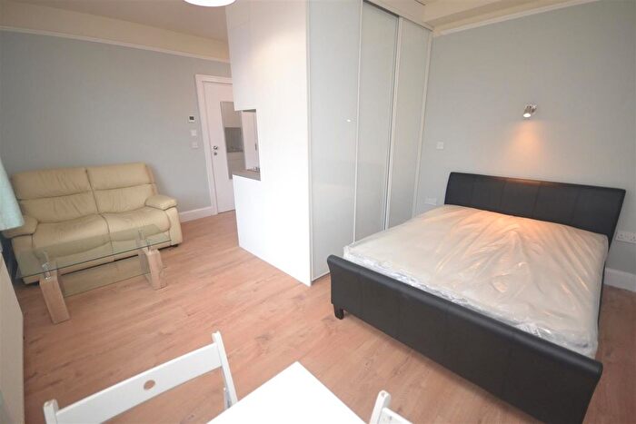 Studio To Rent In Denmark Road, Reading, RG1