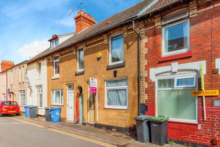 3 Bedroom House To Rent In Wellington Street, Kettering, NN16