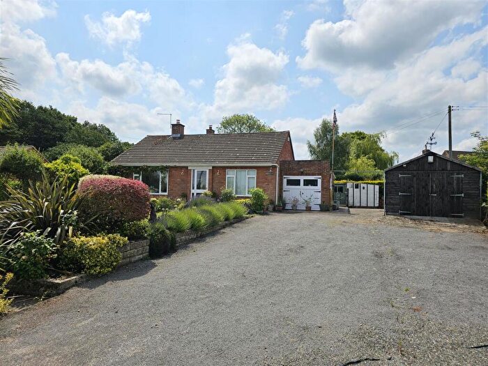 2 Bedroom Detached Bungalow For Sale In Button Bridge, Kinlet, DY12