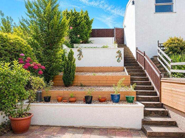 3 Bedroom House To Rent In Queensdown Gardens, Bristol, BS4