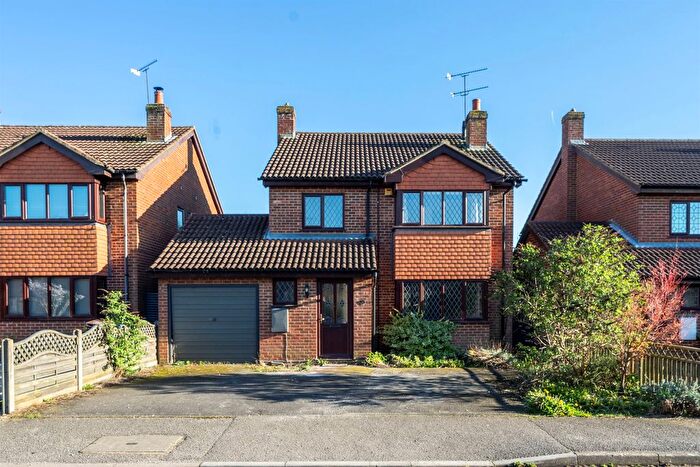 4 Bedroom Detached House For Sale In Rushendon Furlong, Pitstone, Leighton Buzzard, LU7