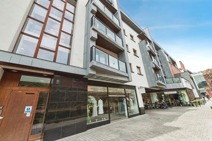 1 Bedroom Flat For Sale In Roman Walk, Exeter, EX1