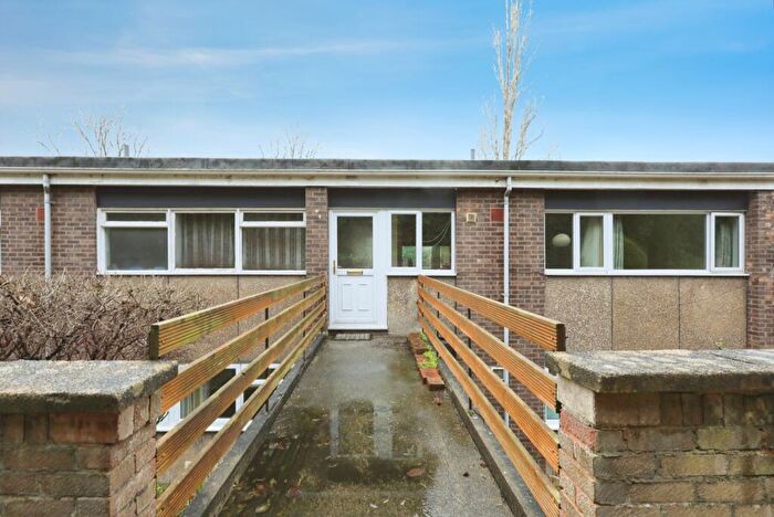 2 Bedroom Flat For Sale In Psalter Lane, Sheffield, S11