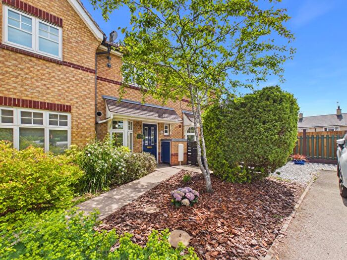 2 Bedroom Town House For Sale In Rymill Drive, Oakwood, DE21