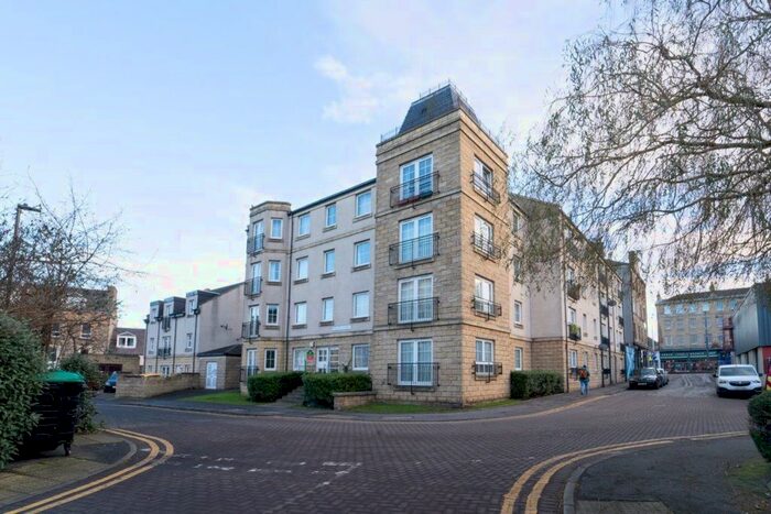 2 Bedroom Flat To Rent In Springfield Street, Edinburgh, EH6