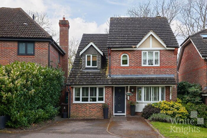 3 Bedroom Detached House For Sale In Woodcock Court, Three Mile Cross, Reading, Berkshire, RG7