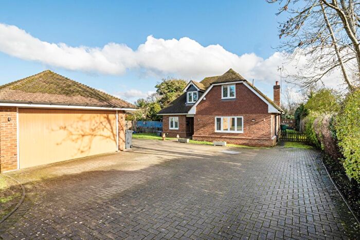 4 Bedroom Detached House For Sale In Glaziers Lane, Normandy, Guildford, GU3