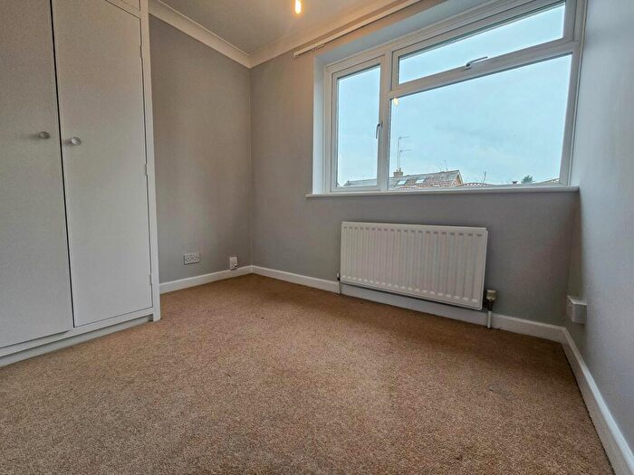 2 Bedroom Bungalow To Rent In Cherry Way, Kenilworth, CV8