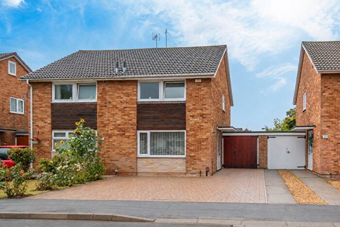 3 Bedroom Semi Detached House For Sale In Bramble Dene, York, YO24