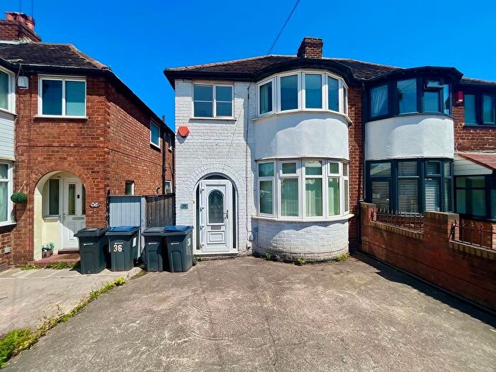 3 Bedroom Property To Rent In Eastfield Road, Birmingham, B8