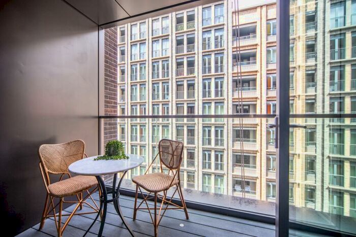 2 Bedroom Apartment To Rent In Charles Clowes Walk London, SW11