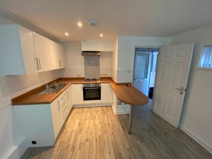 1 Bedroom Flat To Rent In Park Street, Minehead, TA24