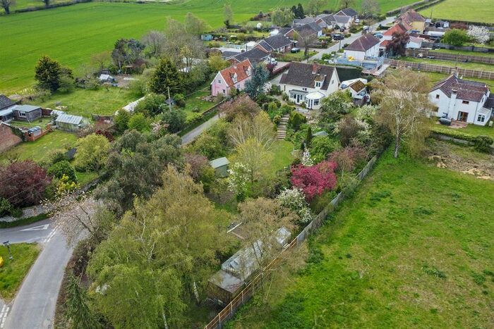 3 Bedroom Detached Bungalow For Sale In Fen Road, Pakenham, Bury St. Edmunds, IP31