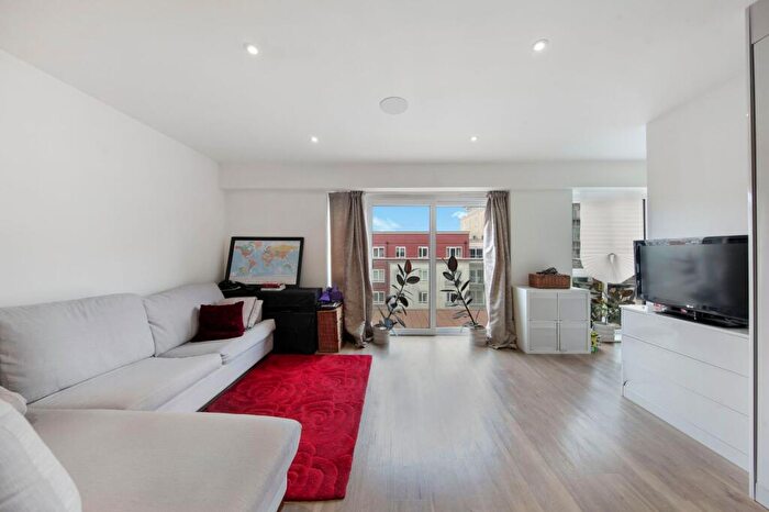 Flat For Sale In Boulevard Drive, Carleton House, NW9