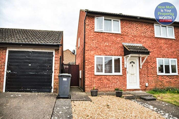 2 Bedroom Semi-Detached House To Rent In Mortimer Road, Kempston, Bedford, MK42
