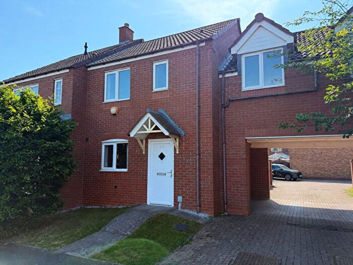 3 Bedroom Semi Detached House For Sale In Moorhouse Close, Wellington, Telford, Shropshire, TF1