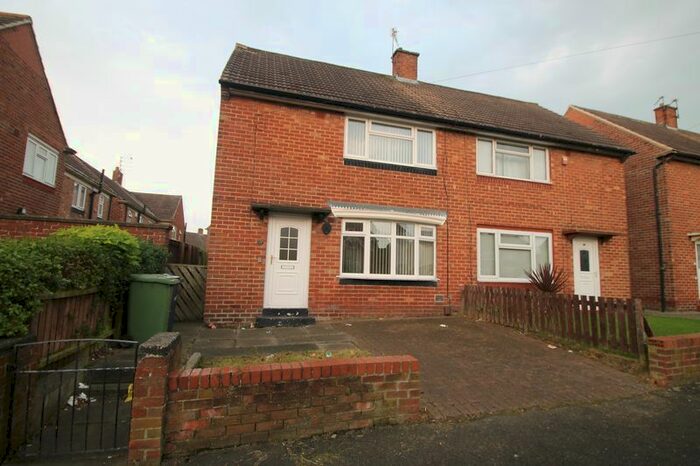 2 Bedroom Property To Rent In Campbell Road, SR5