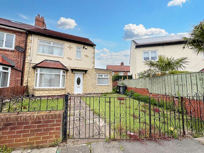 2 Bedroom Semi-Detached House For Sale In Farne Road, Forest Hall, Newcastle Upon Tyne, Tyne And Wear, NE12