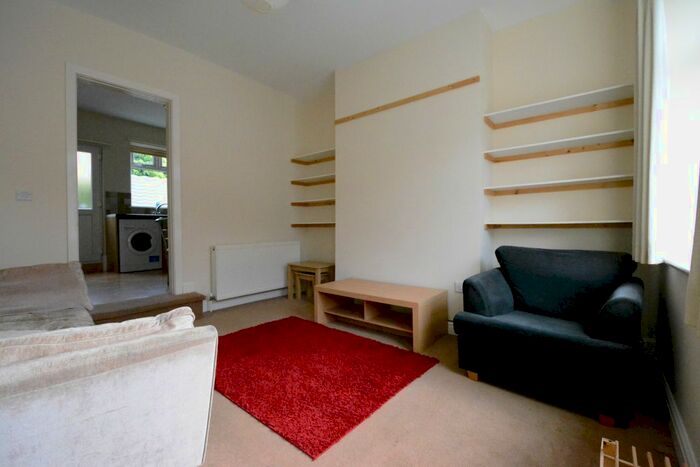 2 Bedroom Town House To Rent In Marston Road, Sheffield, S10