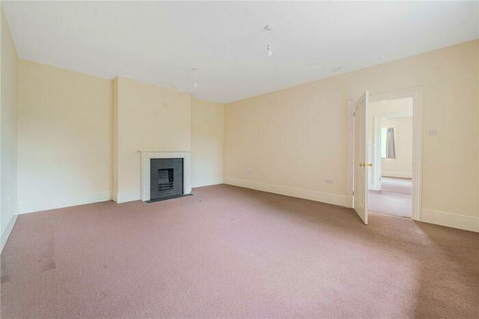 5 Bedroom Detached House For Sale In Leckford, Stockbridge, Hampshire, SO20