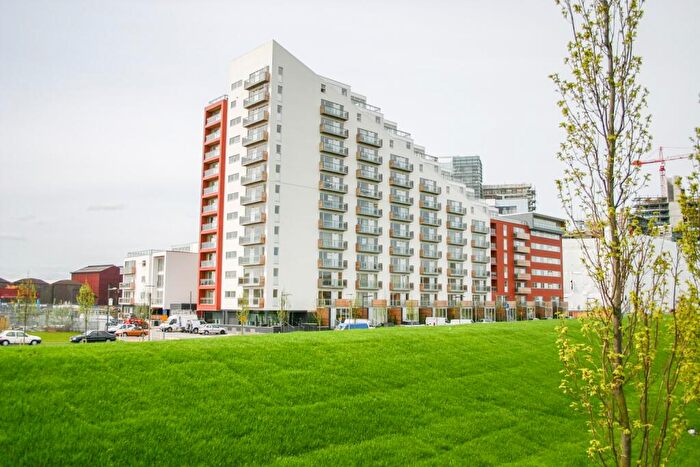 2 Bedroom Flat To Rent In Flat / Glasgow Harbour Terraces, Glasgow, G11