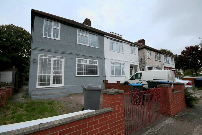 4 Bedroom Semi-Detached House To Rent In Burgess Avenue, Kinsbury, NW9