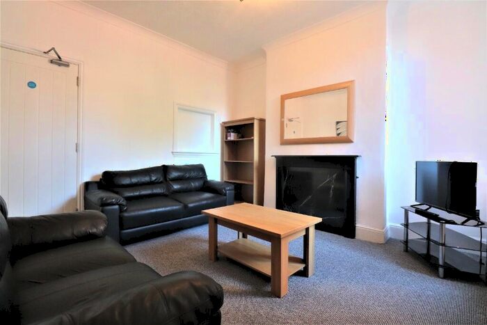 4 Bedroom Terraced House To Rent In Eldon Road, Birmingham, B16