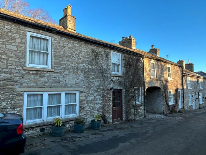 4 Bedroom Terraced House For Sale In Shawl Terrace, Leyburn, DL8