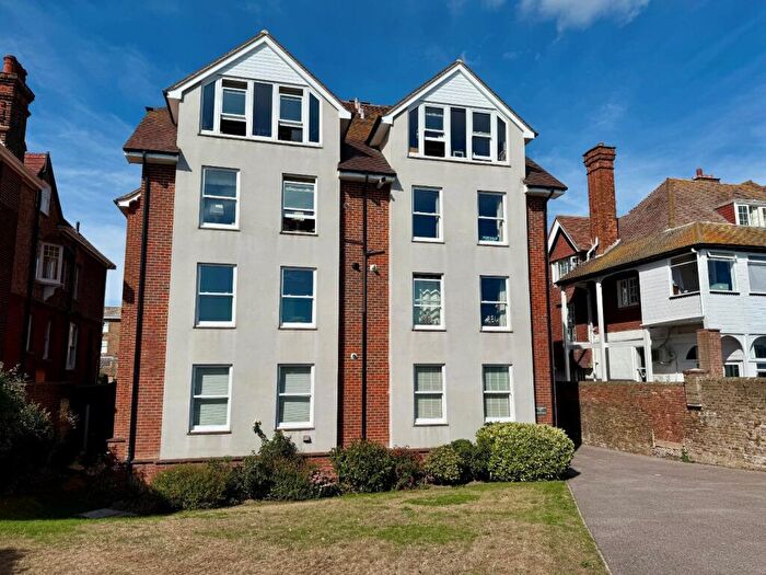 2 Bedroom Apartment For Sale In Marine Road, Walmer, Deal, CT14