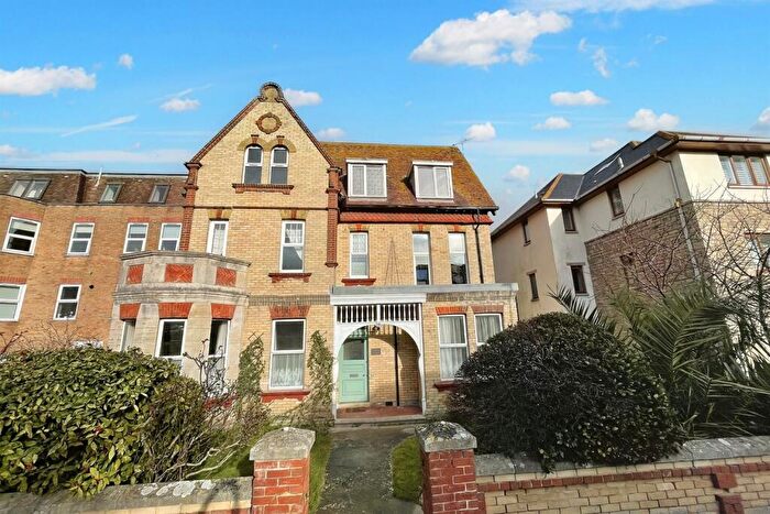 1 Bedroom Flat To Rent In Swanage, BH19